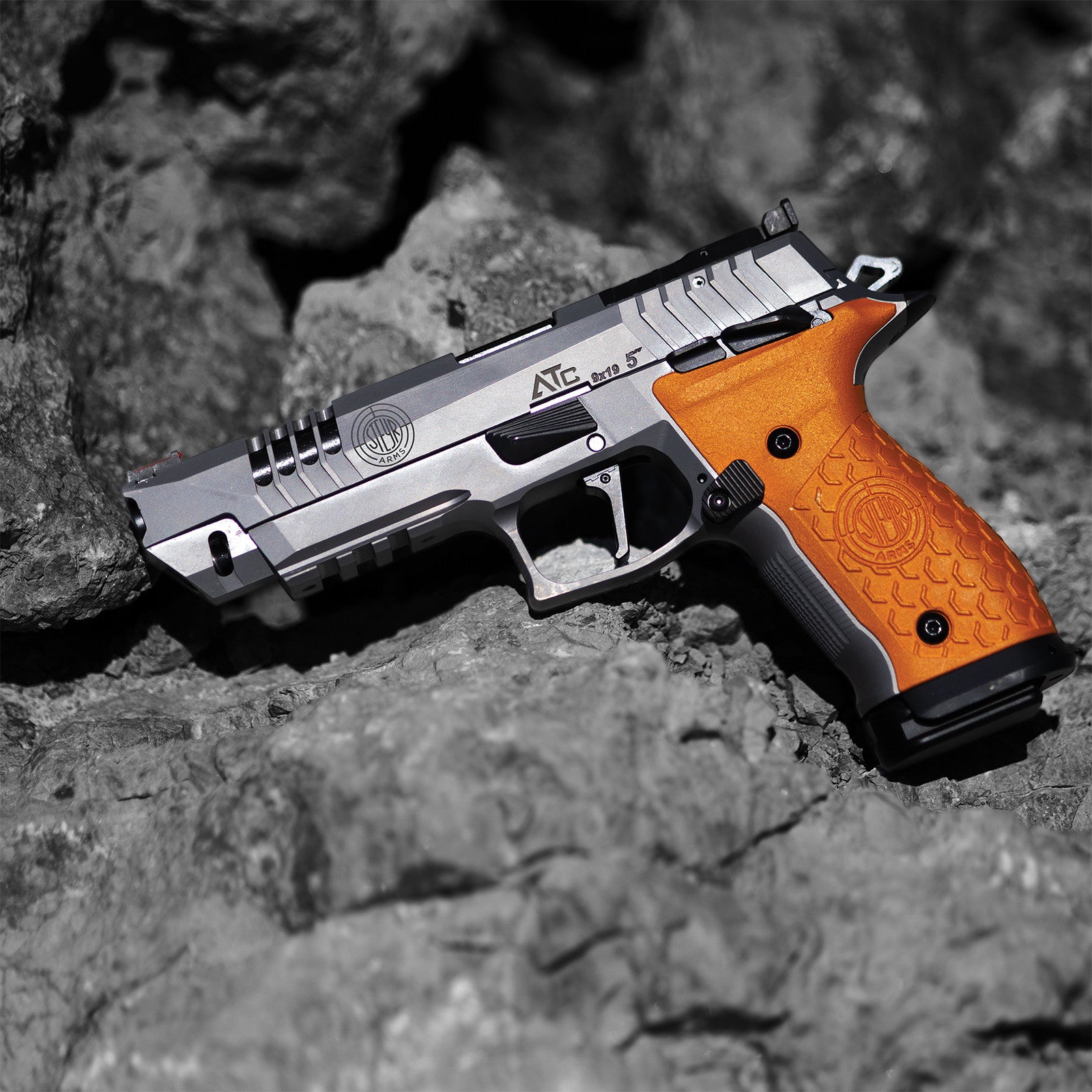 PISTOLA STEYR ATC ROCK 5" - 9MM. (4)