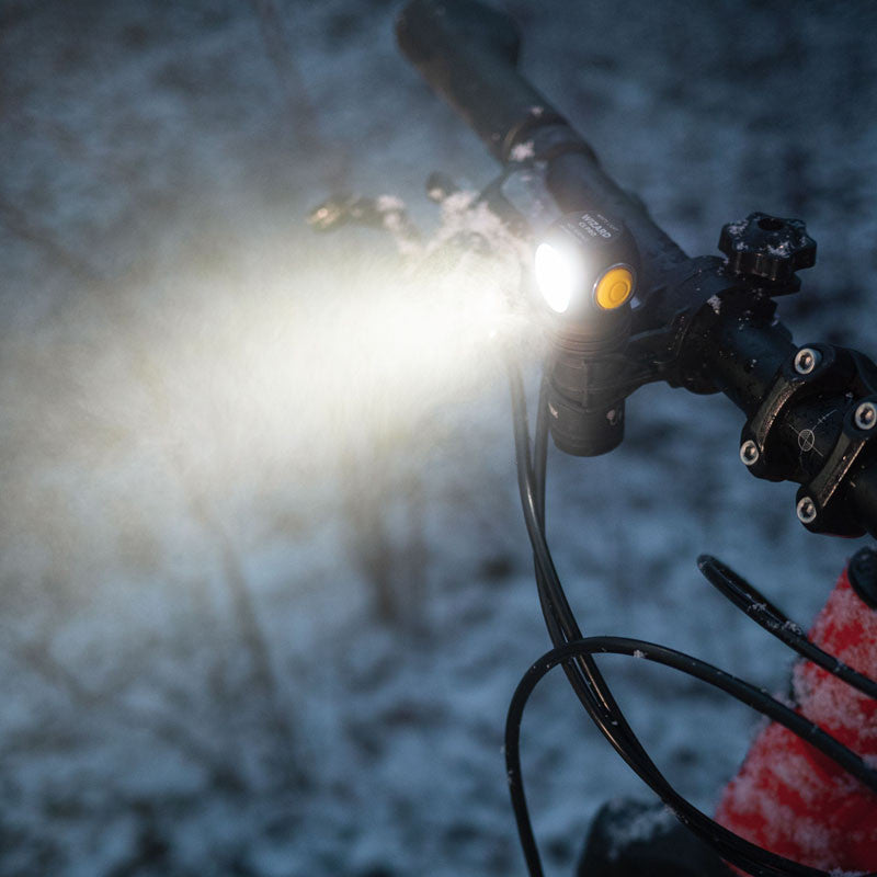 Linterna led ARMYTEK Wizard C1 Pro Magnet USB - luz blanca (9)