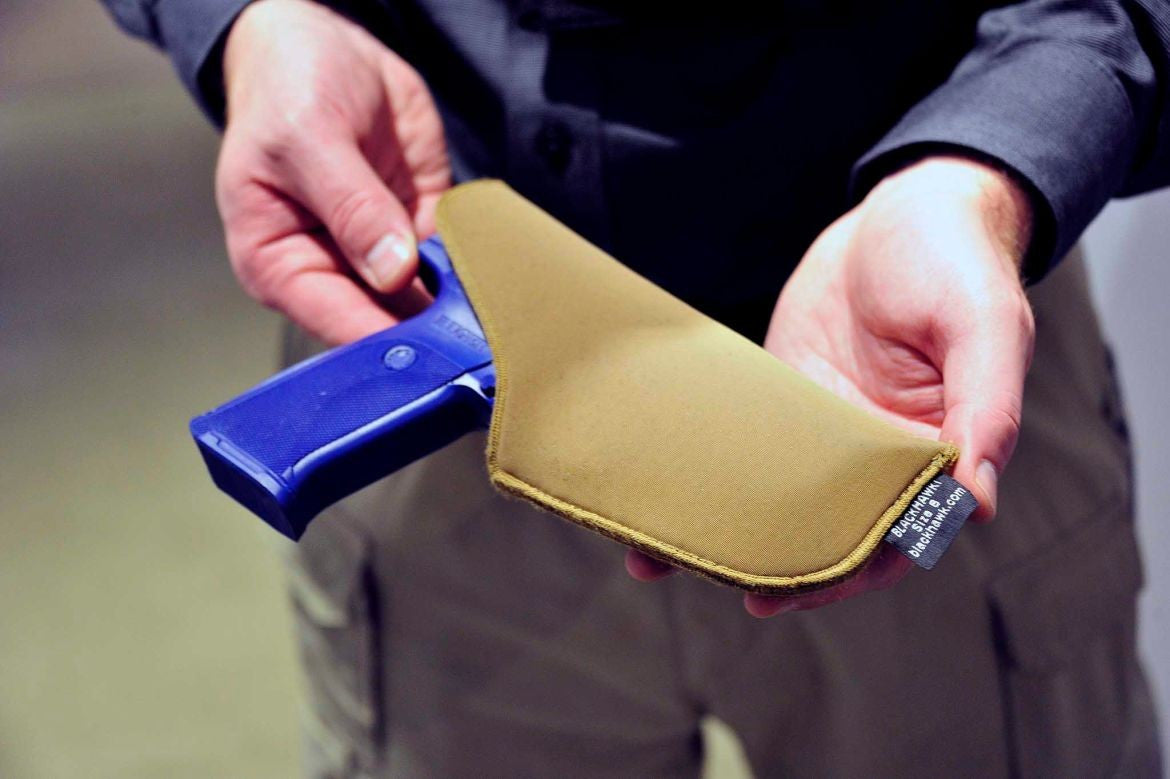 FUNDA BLACKHAWK! TECGRIP IWB (2)