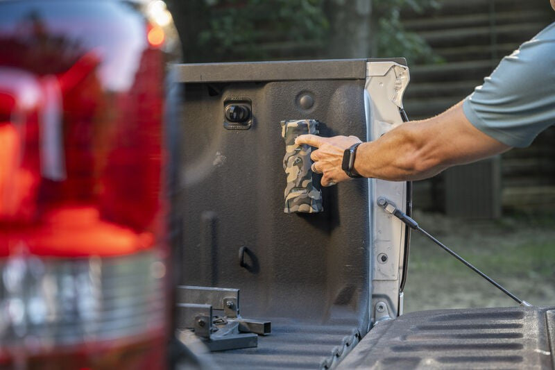 ALTAVOZ BLUETOOTH Y CARGADOR BUSHNELL OUTDOORSMAN (16)