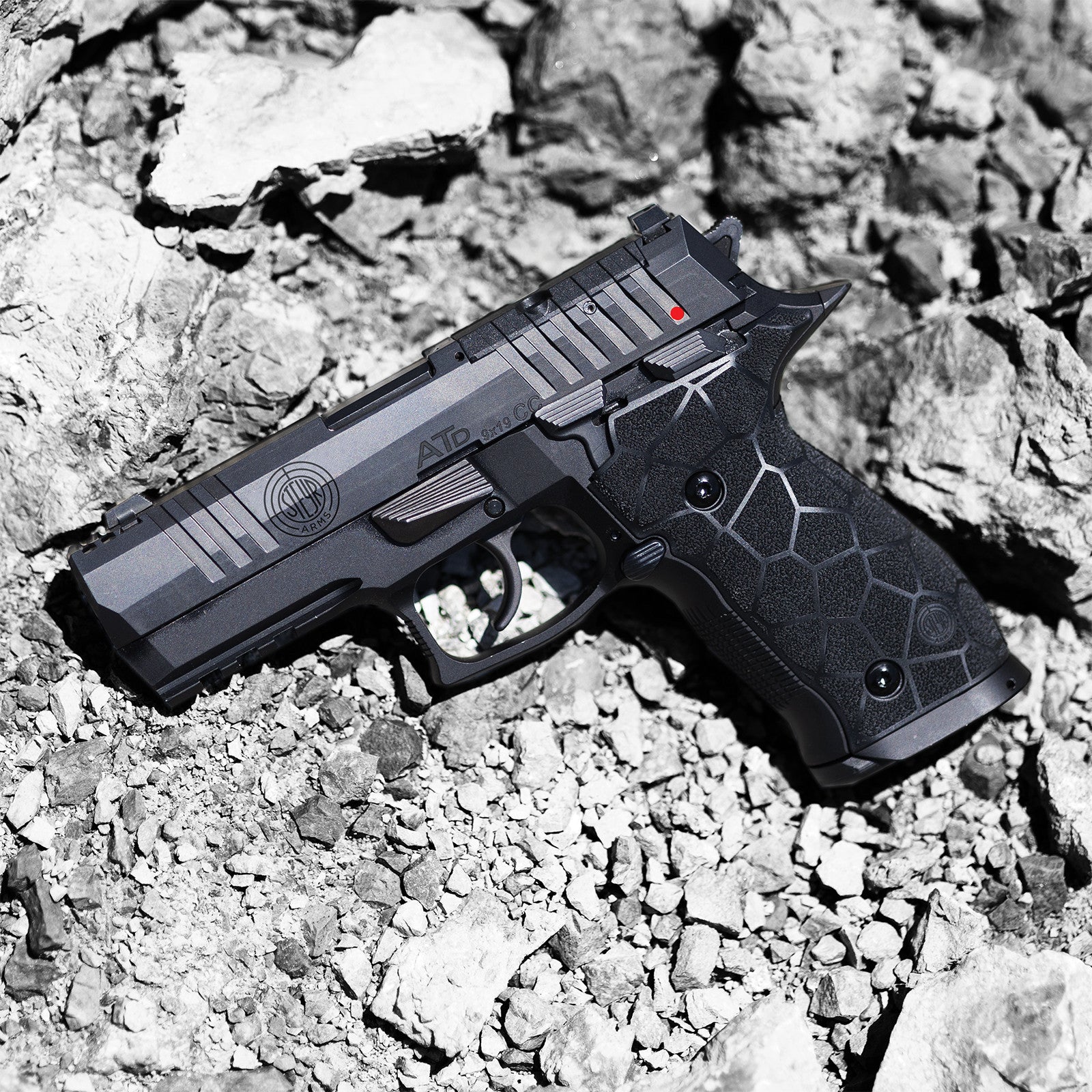 PISTOLA STEYR ATD COMPACT COMP 3.9" - 9MM. (7)