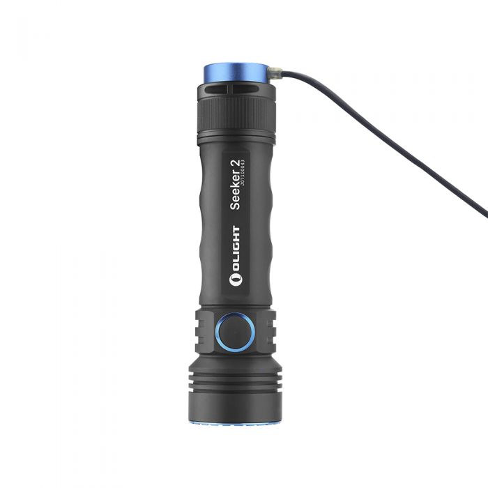 LINTERNA OLIGHT SEEKER 2 3000 L REC (1)